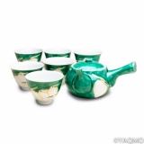 Porcelain Cups and Teapots / Kutani Porcelain Teapot and Cup Set