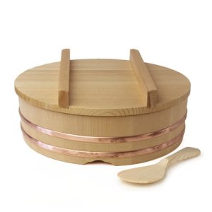 Photo: Wooden Containers and Tableware / Wooden Server Set