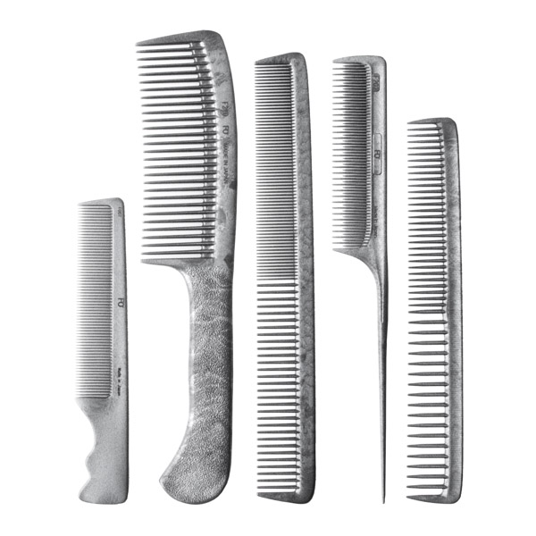 Photo: Long and Short Alternated Tooth Fluorine-Carbon Hair Comb